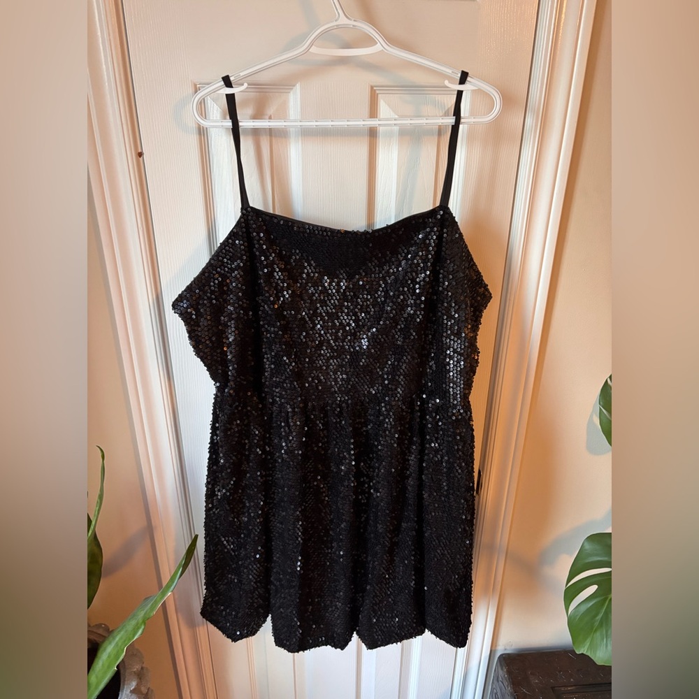 Hilary MacMillan - Sequin Spaghetti Strap Dress